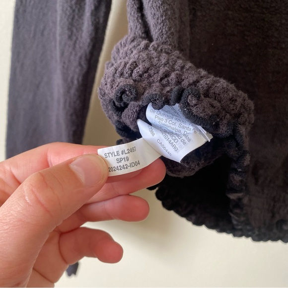 Madewell Black Grey Texture & Thread Smocked Bell Sleeve Top - Picture 5 of 5